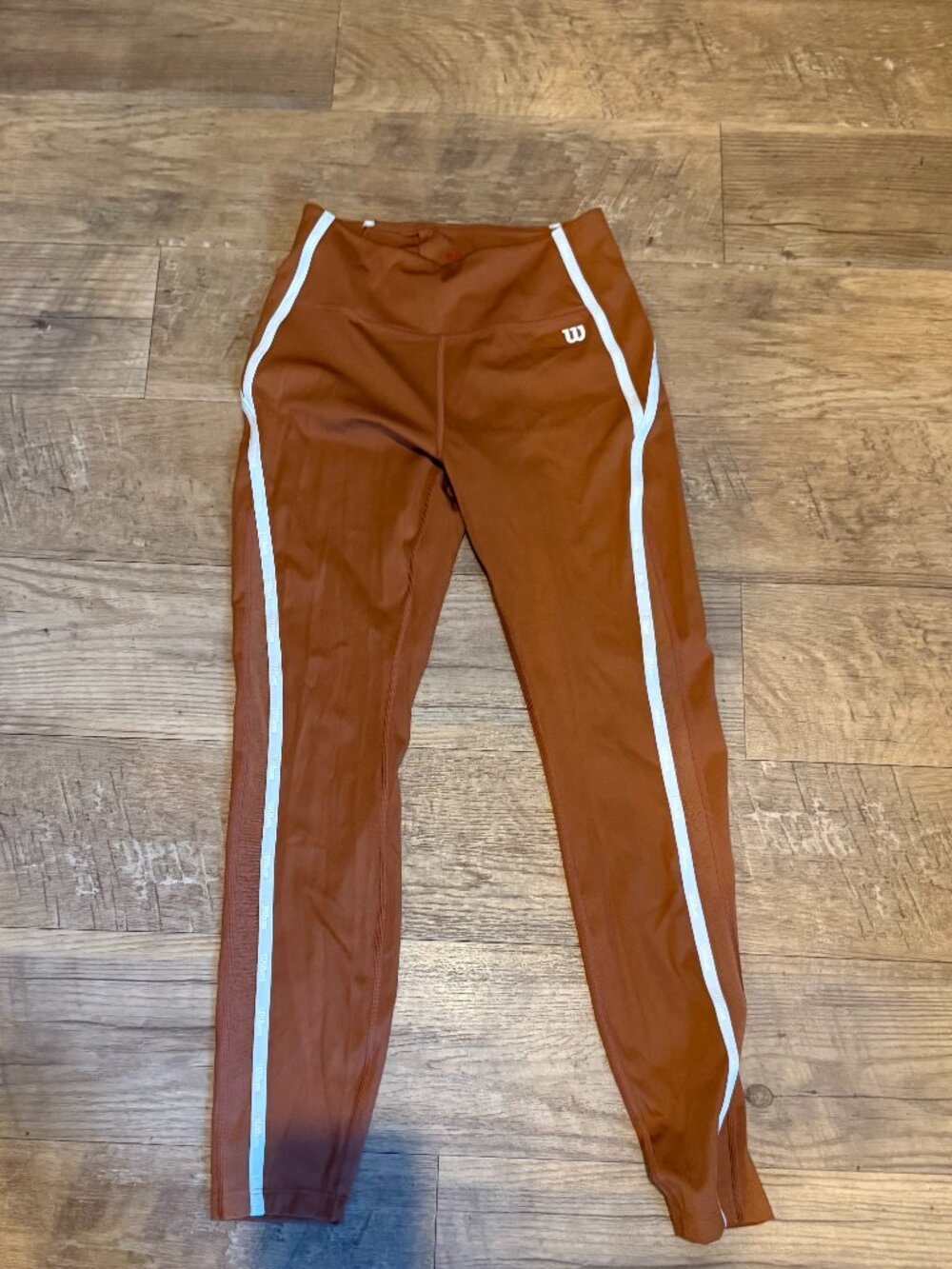 wilson women's Tennis/ Pickleball Leggings (small)